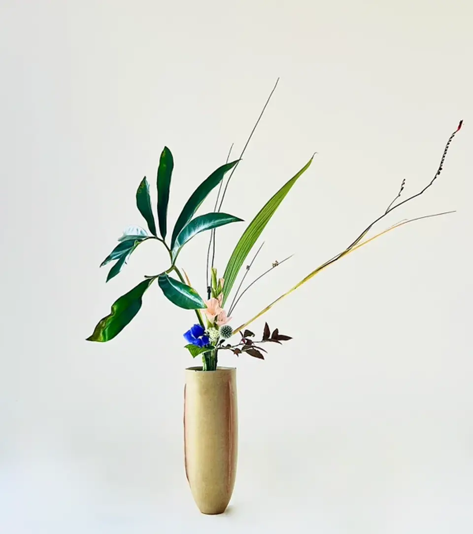 Rikka Shinputai Ikebana arrangement by Valerie Fontanier, June 2025