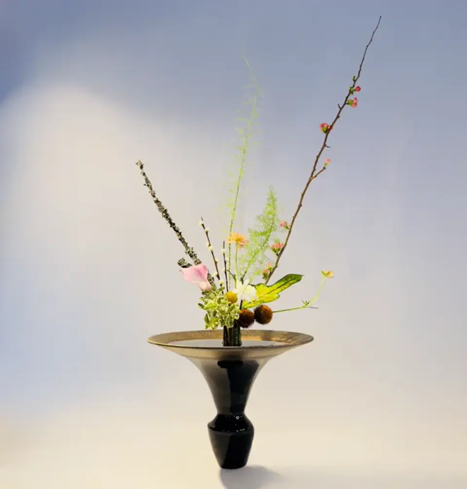 Rikka Shinputai Ikebana arrangement by Valerie Fontanier