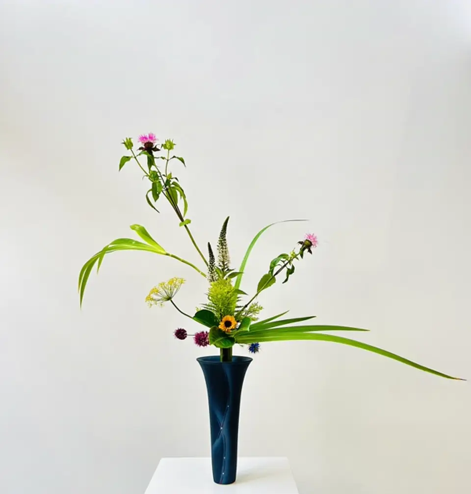 Rikka Shofutai Ikebana arrangement by Valerie Fontanier, July 2025