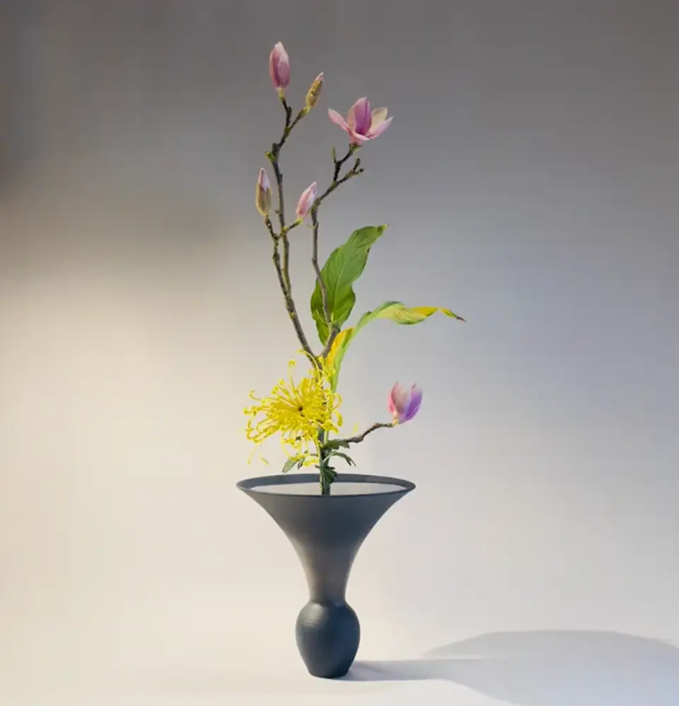 Shoka Shinputai Ikebana arrangement by Valerie Fontanier
