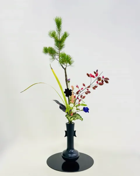Tatehana Ikebana arrangement by Valerie Fontanier, October 2025