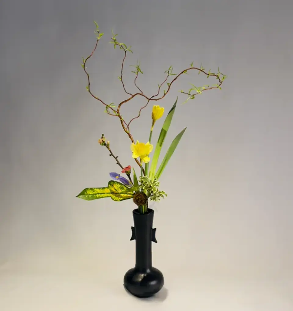 Tatehana Ikebana arrangement by Valerie Fontanier